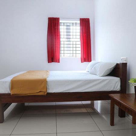 Villupuram Aurobliss Homestay מראה חיצוני תמונה